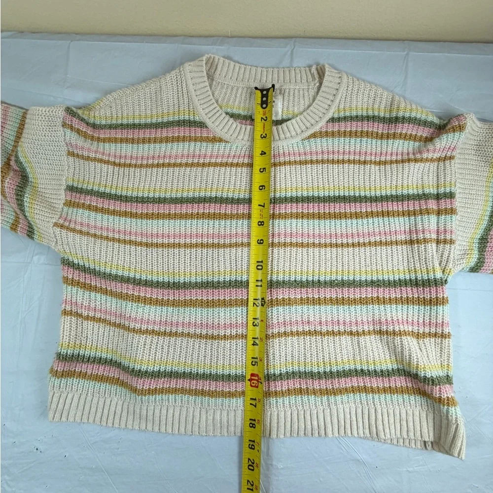 Billabong Cream Striped Crew Neck‎ Crop Sweater